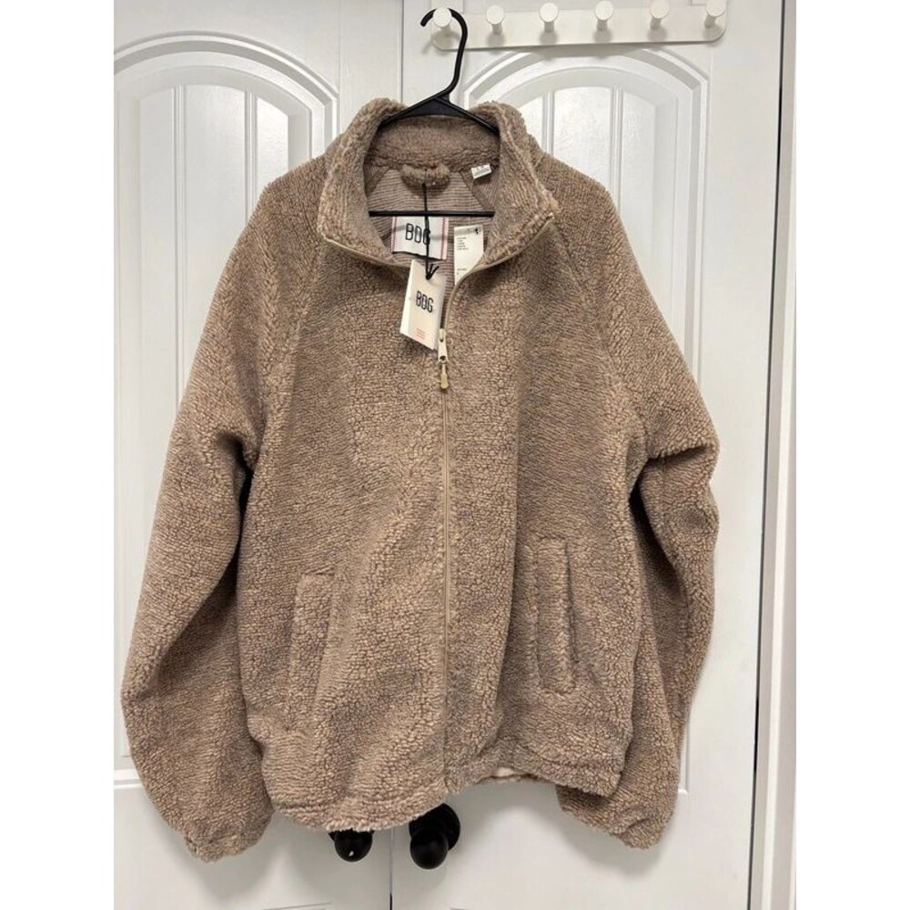 Urban Outfitters BDG men’s fleece jacket